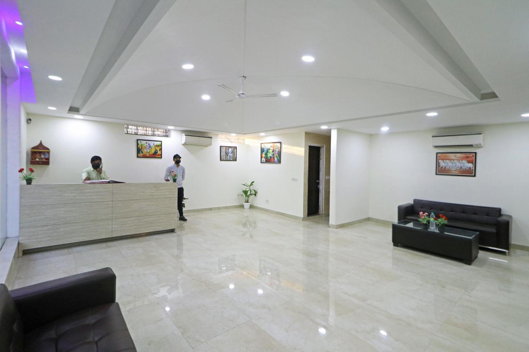 Hotel Grand Suites By D'Capitol Near Delhi Airport Nova Deli Exterior foto