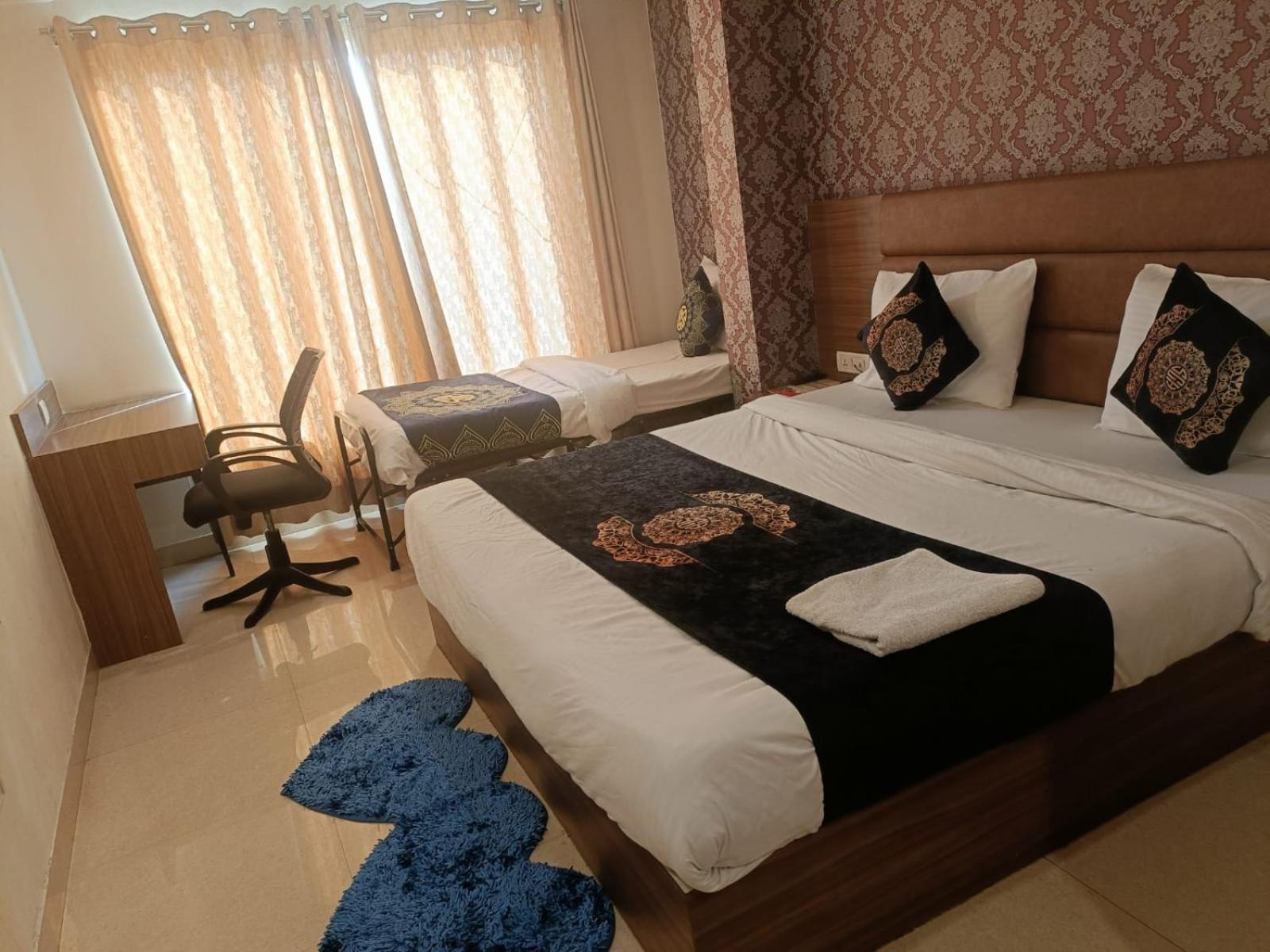 Hotel Grand Suites By D'Capitol Near Delhi Airport Nova Deli Exterior foto